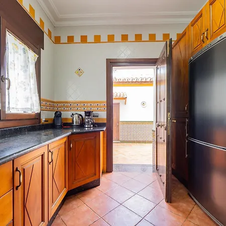 Villa Cubo's Fina