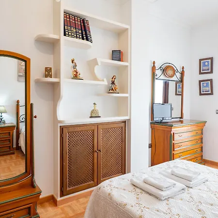 Cubo's Fina Villa