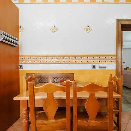 Villa Cubo's Fina Málaga